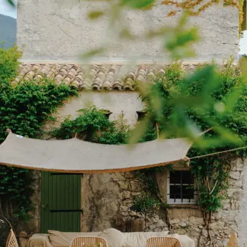 Salon de jardin -Maison Mastrorelli